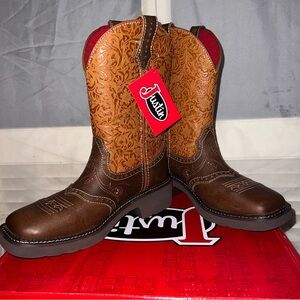 Justin GY9530 Starlina Tan Water Buffalo Cowgirl Boots Size 9B Wide Square Toe